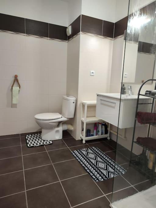 Peaceful Cocoon Apartment Chatou Bagian luar foto